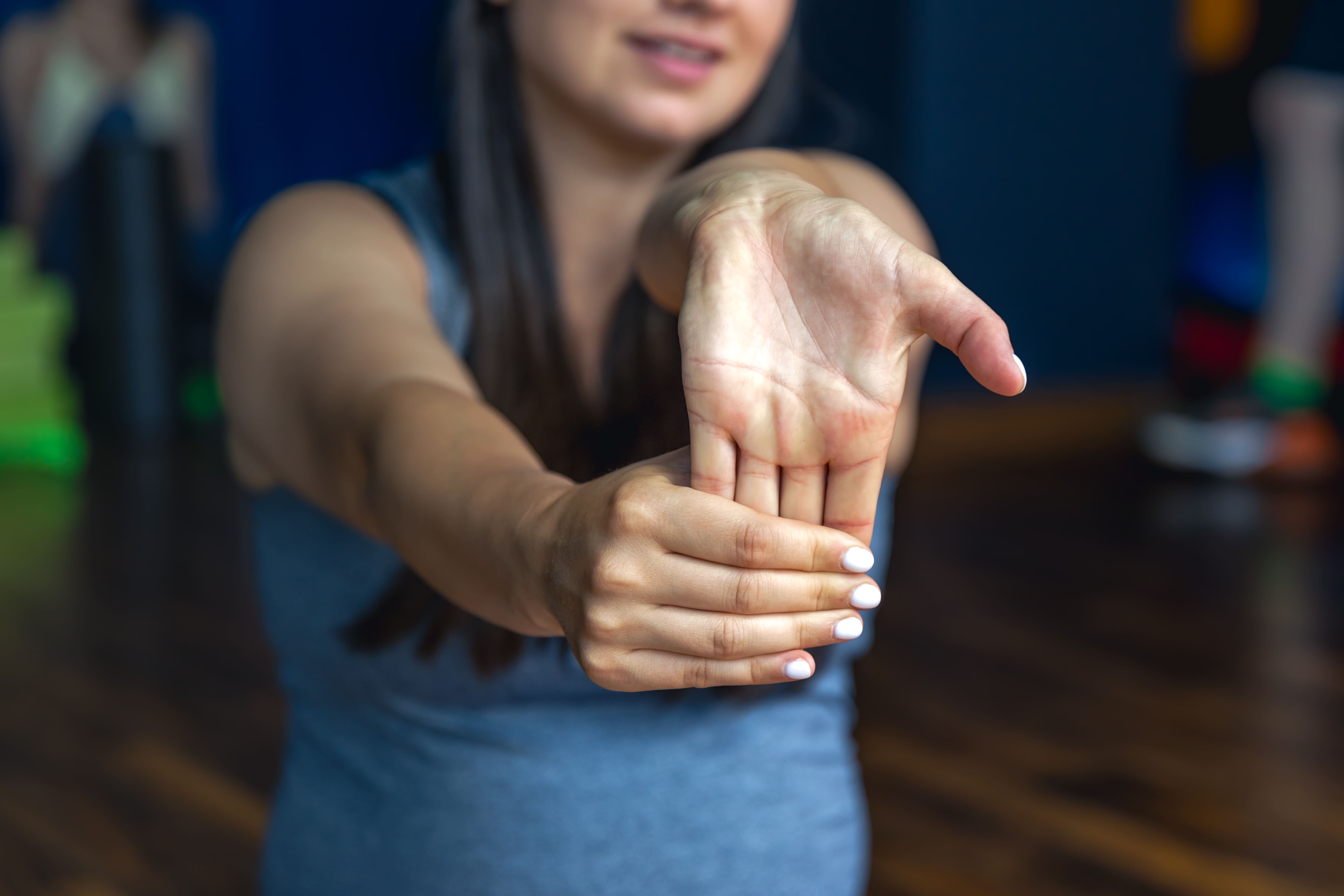 Tennis Elbow Exercises: A Safe Progression from Isometric to Eccentric
